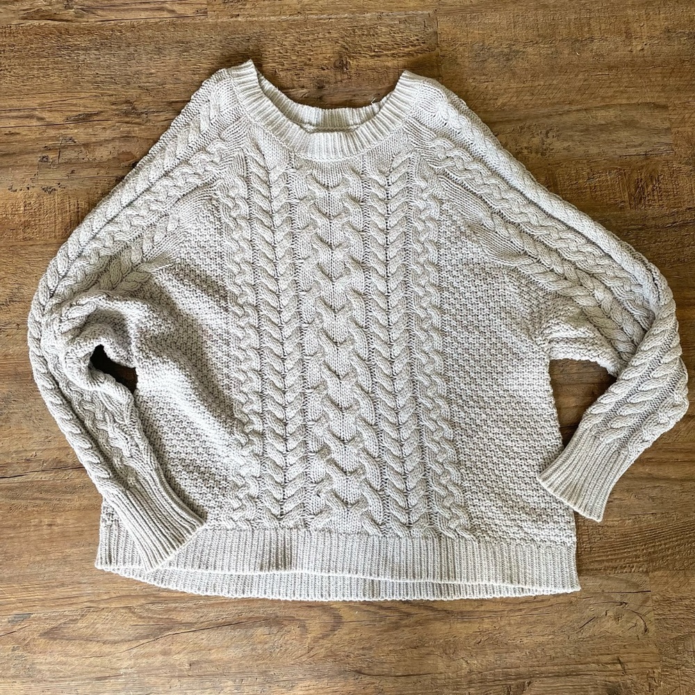Oversized, knitted, light blue/gray sweater by Aerie.